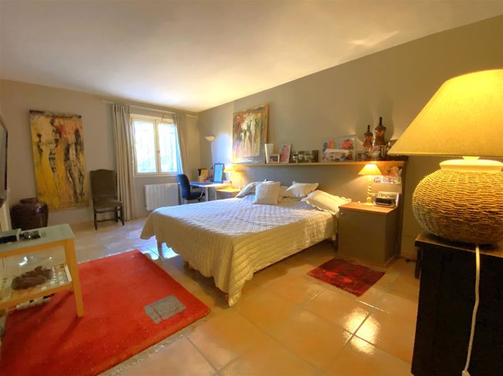 Image No.15-4 Bed House for sale