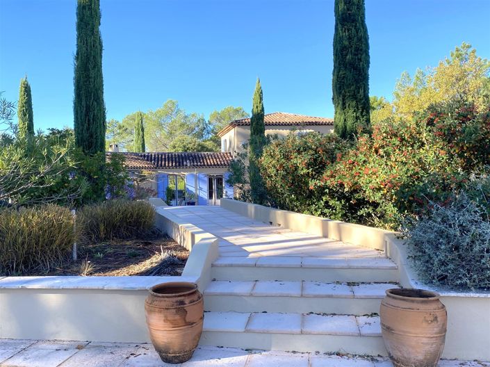 Image No.17-4 Bed House for sale