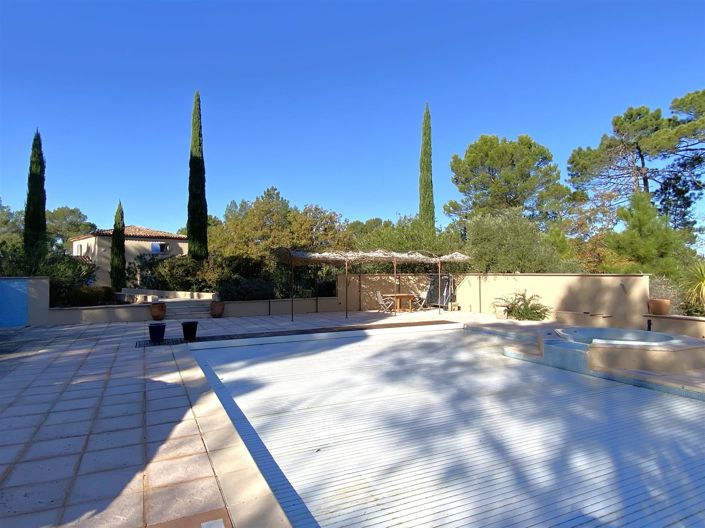 Image No.3-4 Bed House for sale