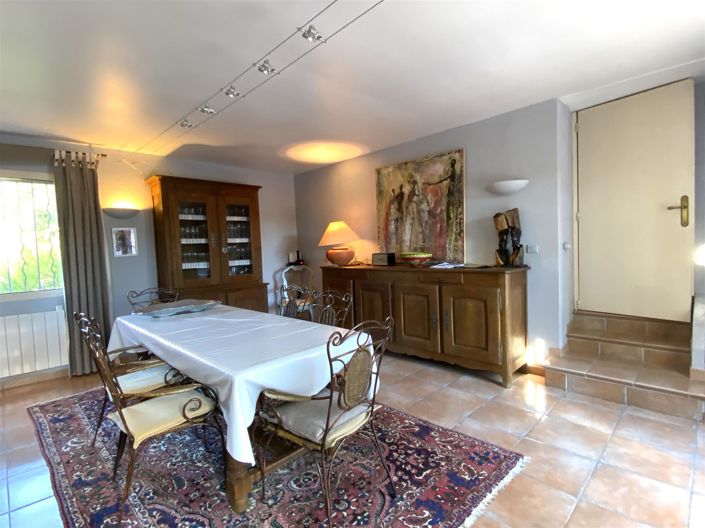 Image No.5-4 Bed House for sale