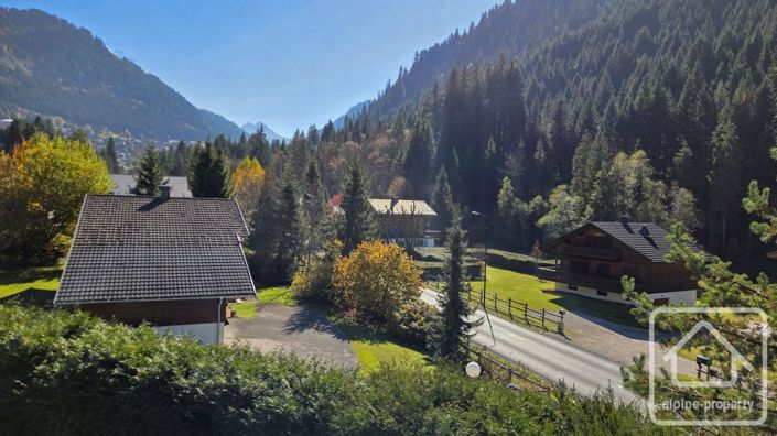 Image No.5-5 Bed Property for sale