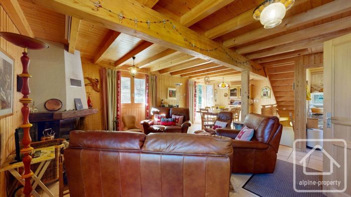 Image No.8-5 Bed Property for sale