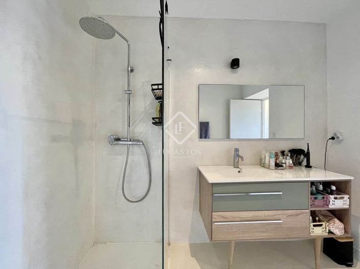 Image No.29-2 Bed Apartment for sale