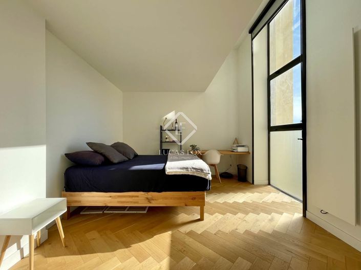 Image No.30-2 Bed Apartment for sale