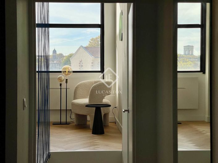 Image No.32-2 Bed Apartment for sale