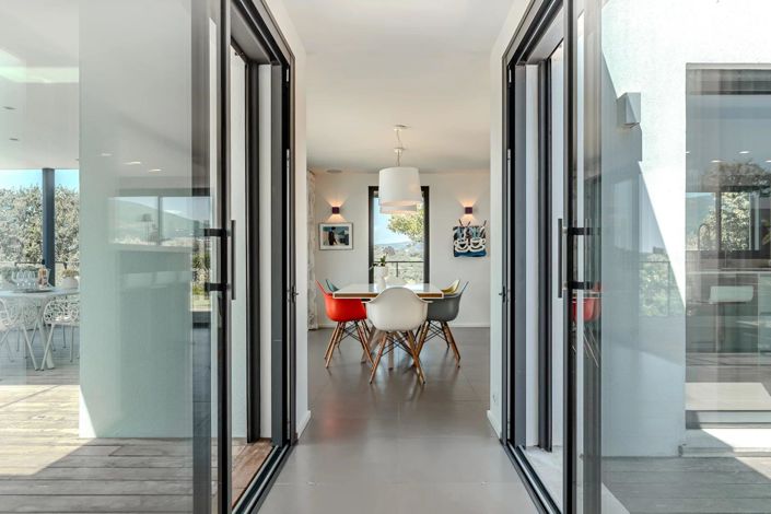 Image No.12-6 Bed House for sale