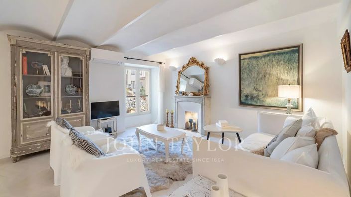 Image No.1-3 Bed Apartment for sale