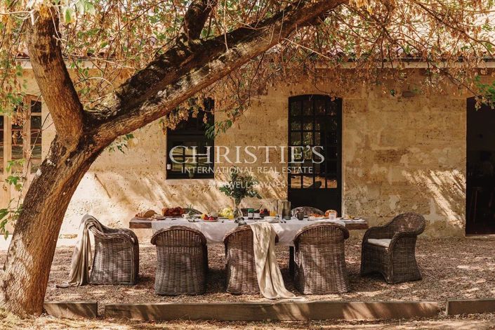 Image No.24-10 Bed House for sale