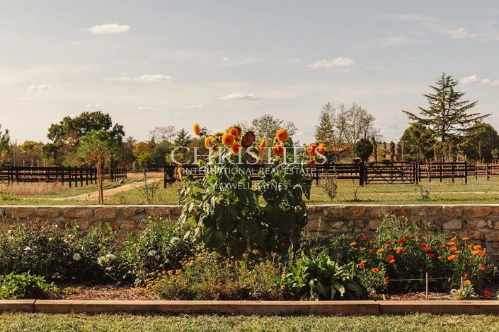 Image No.29-10 Bed House for sale