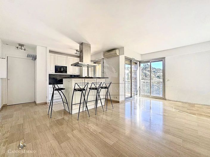 Image No.5-1 Bed Apartment for sale