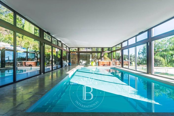 Image No.25-5 Bed House for sale