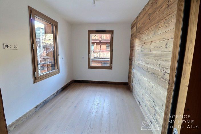 Image No.15-3 Bed Apartment for sale