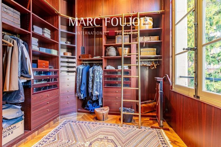 Image No.21-7 Bed House for sale