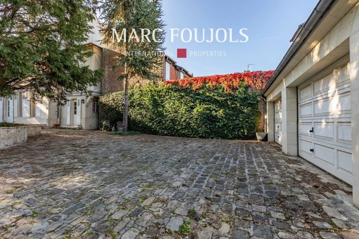 Image No.5-7 Bed House for sale