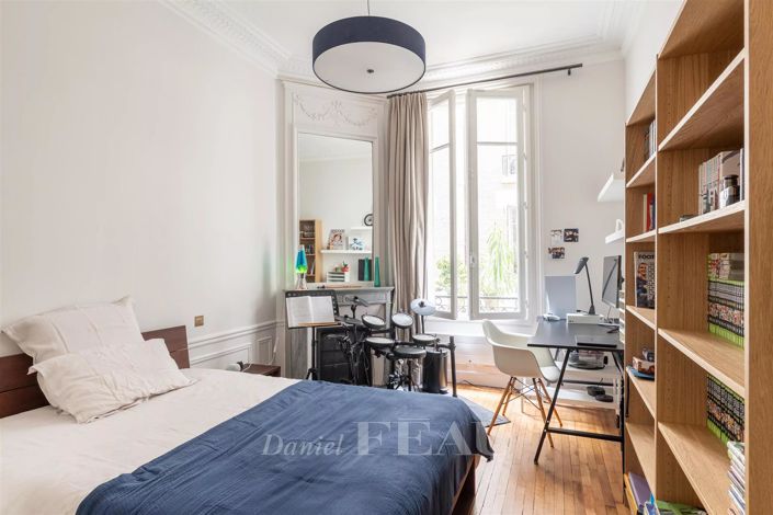 Image No.10-Appartement de 4 chambres à vendre à Paris