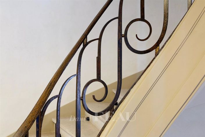 Image No.20-2 Bed Apartment for sale