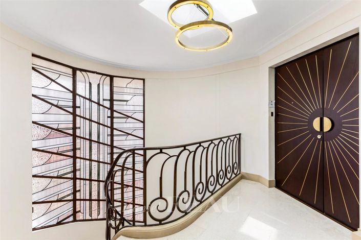 Image No.36-2 Bed Apartment for sale