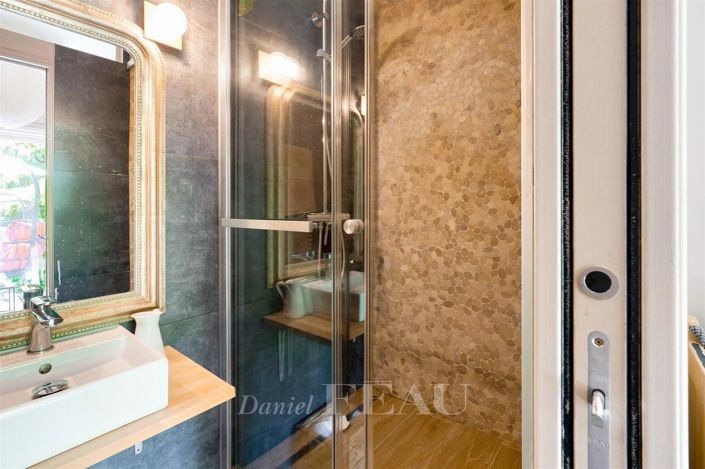 Image No.15-Maison de 5 chambres à vendre à Sèvres