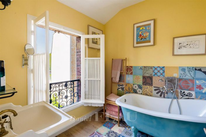 Image No.16-Maison de 5 chambres à vendre à Sèvres