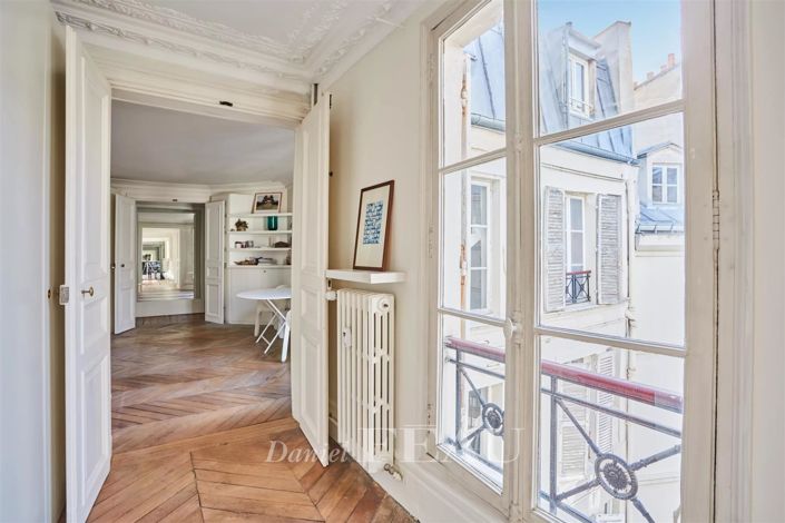 Image No.4-Appartement de 2 chambres à vendre à Paris