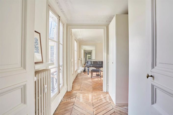 Image No.5-Appartement de 2 chambres à vendre à Paris