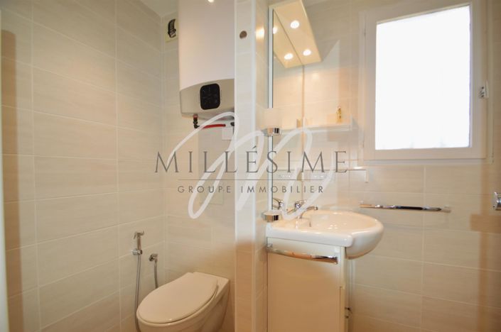 Image No.13-1 Bed Property for sale