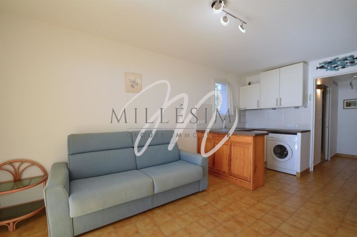 Image No.4-1 Bed Property for sale