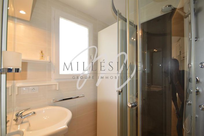 Image No.7-1 Bed Property for sale