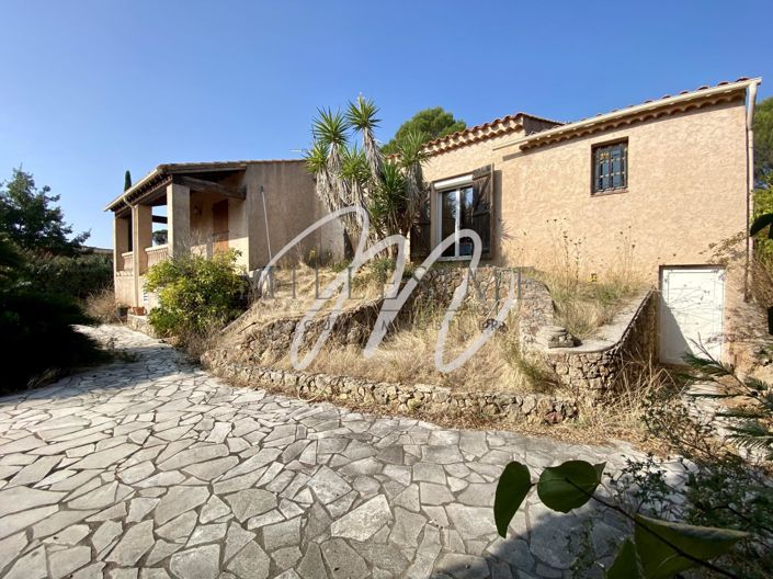 Image No.1-3 Bed House for sale