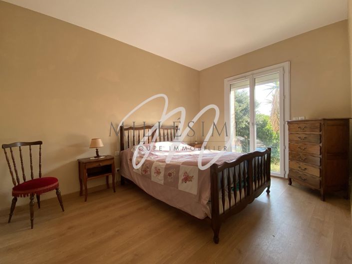 Image No.2-3 Bed House for sale