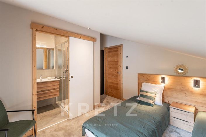 Image No.13-4 Bed House for sale