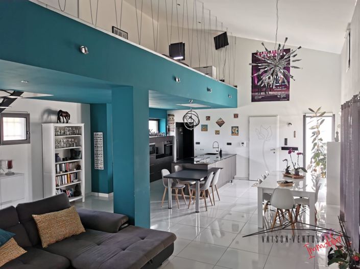 Image No.9-4 Bed House for sale