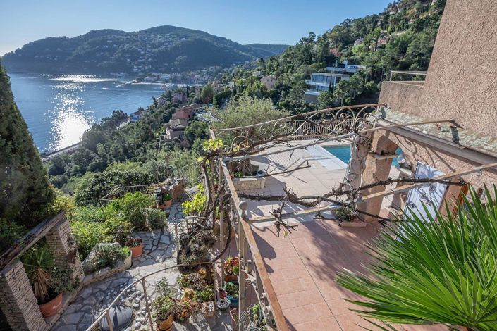 Image No.10-3 Bed House for sale