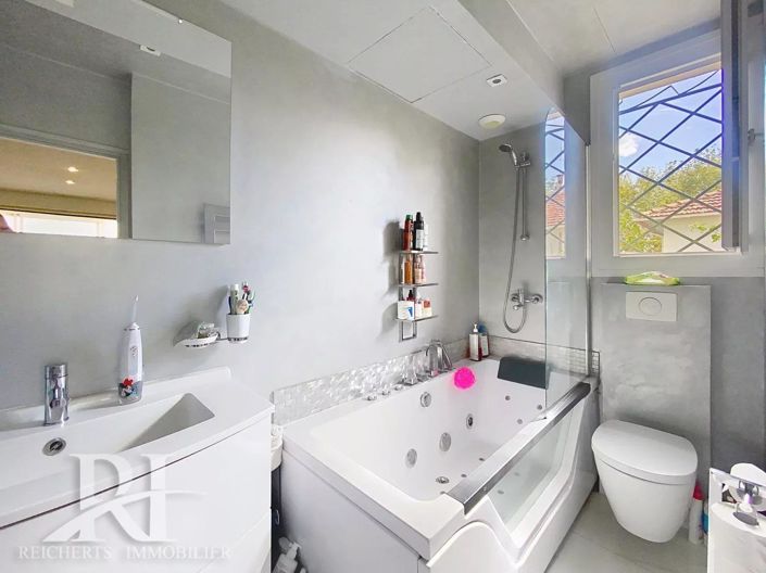 Image No.5-Apartment for sale