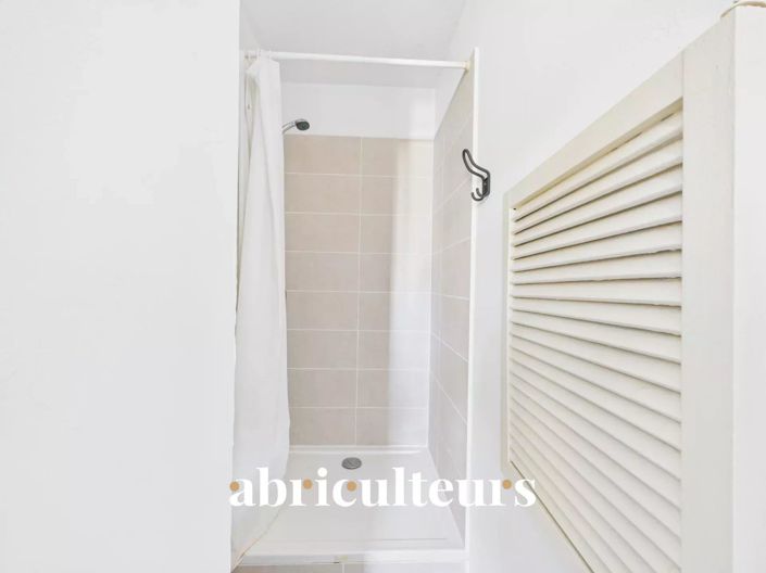 Image No.10-1 Bed Apartment for sale