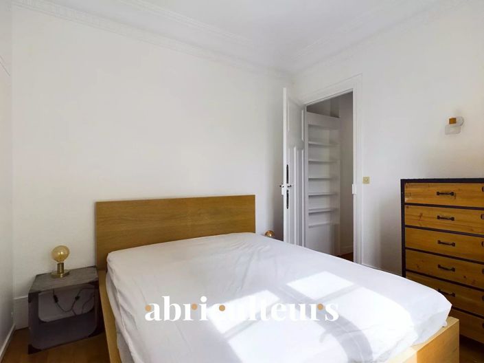 Image No.12-1 Bed Apartment for sale