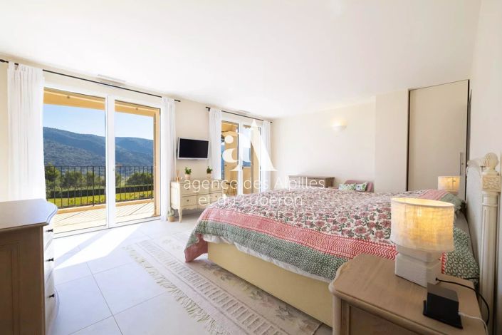 Image No.13-4 Bed House for sale