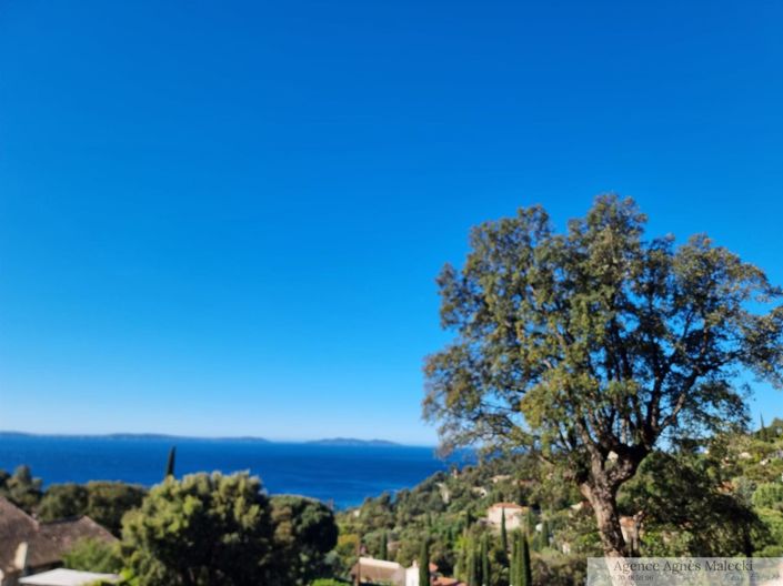 Image No.2-4 Bed House for sale