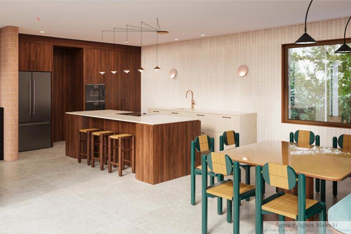 Image No.8-4 Bed House for sale