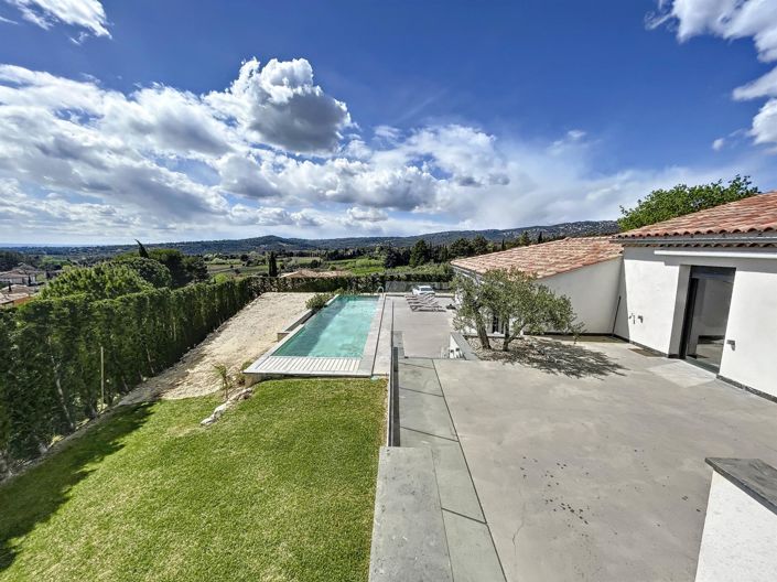 Image No.4-4 Bed House for sale