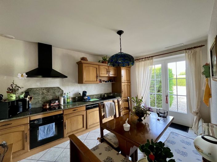 Image No.7-2 Bed House for sale