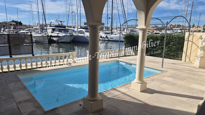 Image No.18-4 Bed House for sale