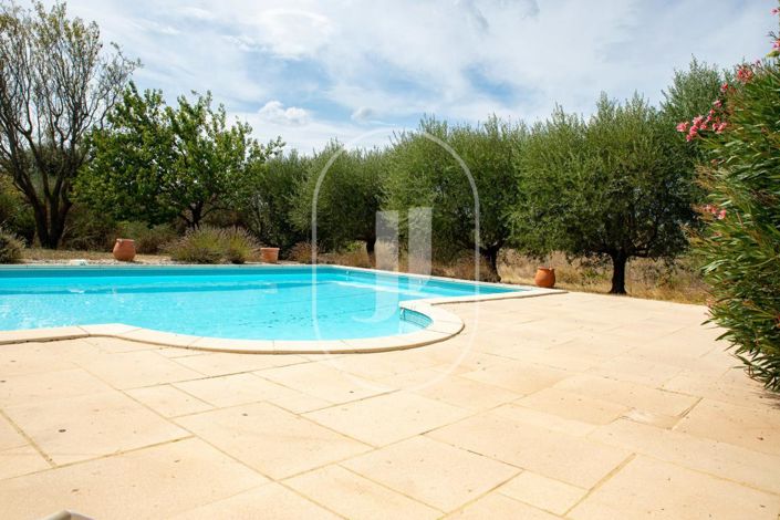 Image No.15-5 Bed House for sale