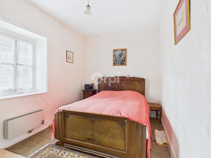 Image No.12-8 Bed House for sale