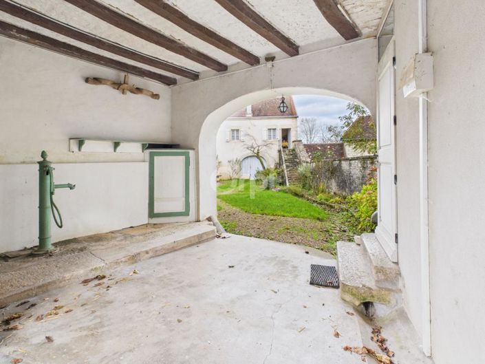 Image No.14-8 Bed House for sale