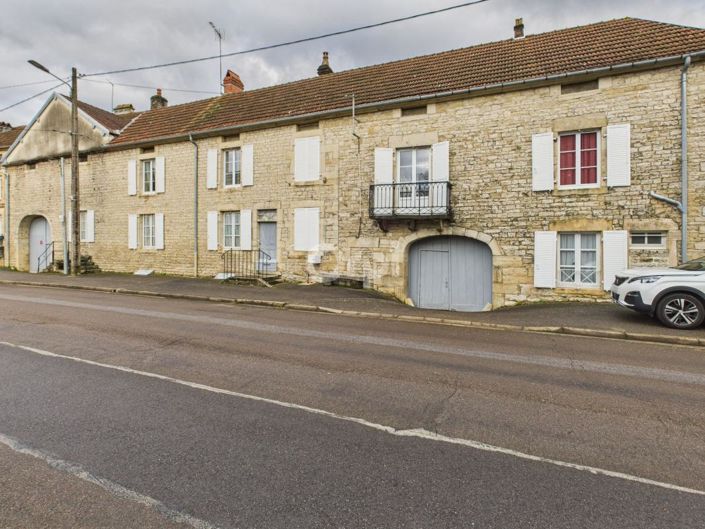 Image No.15-8 Bed House for sale