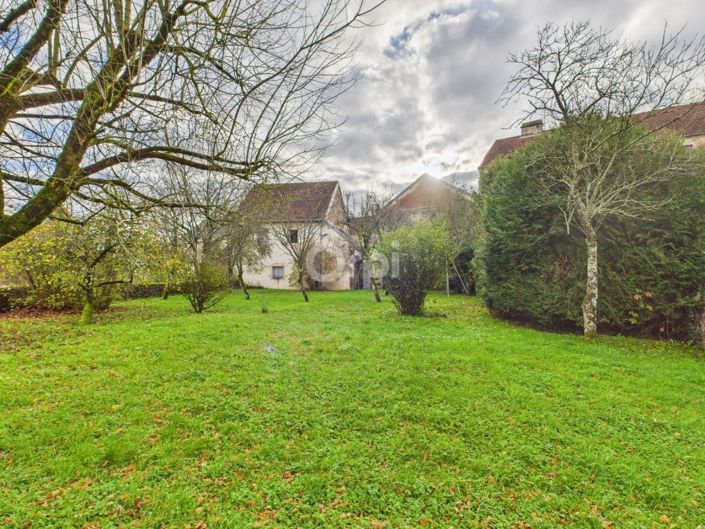 Image No.9-8 Bed House for sale