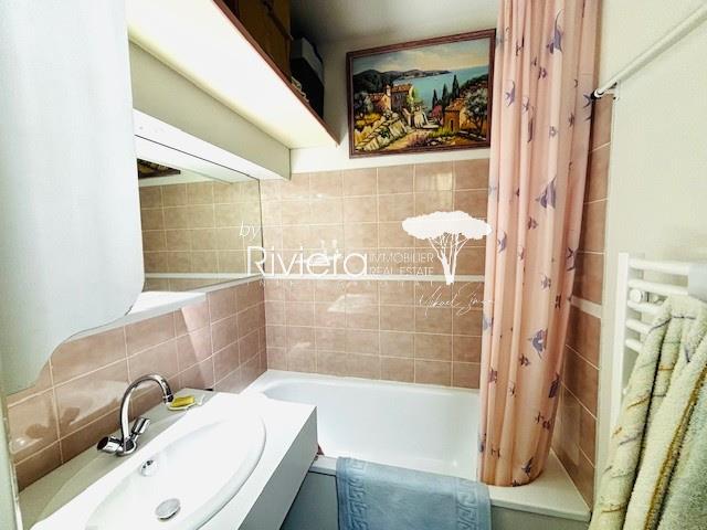 Image No.9-1 Bed Apartment for sale