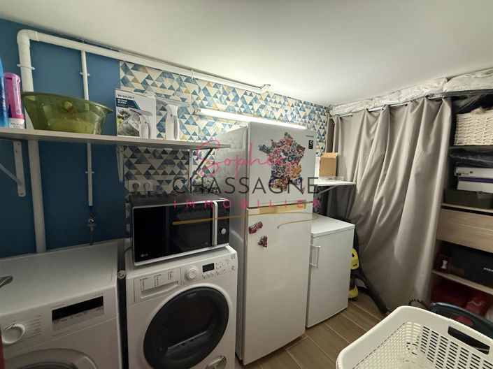 Image No.15-3 Bed House for sale