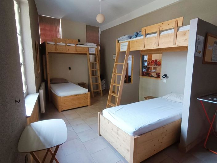 Image No.12-5 Bed House for sale